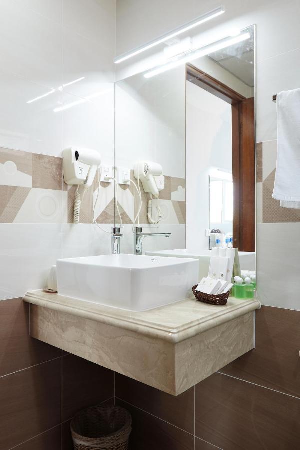 Song Anh 1 Hotel Ho Chi Minh City Bagian luar foto